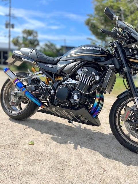 ☆最安値に挑戦 z900rs アンダーカウル カーボン ストライカー